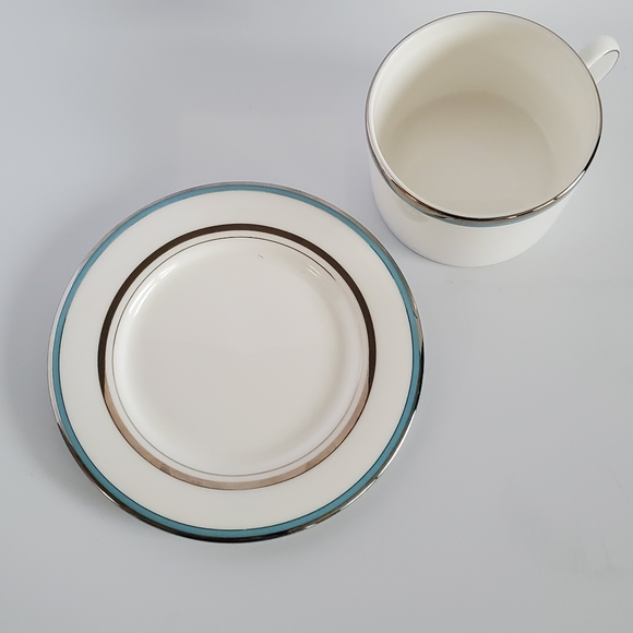 LENOX kate spade 'Library Lane Aqua' flat mug saucer - Picture 4 of 11